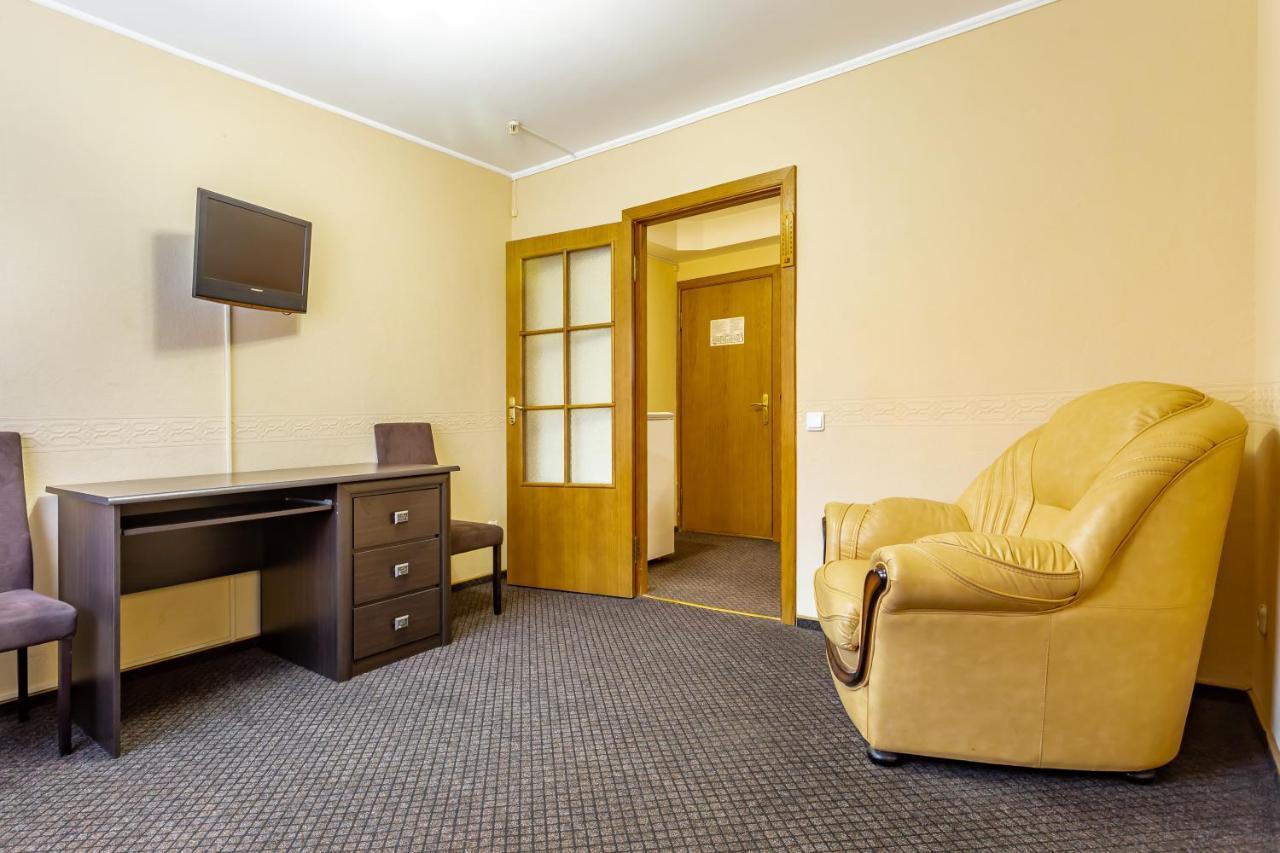 Turist Hotel Gomel Exterior foto
